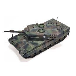 Academy 1/72 Scale German Army Leopard 2A4, ca.1980s-2000s Model Kit