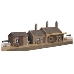 Peco Country Station Building Kit OO Gauge