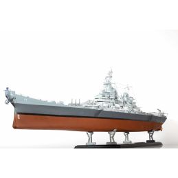 OcCre 1/200 Scale USS Missouri BB-63 Model Kit