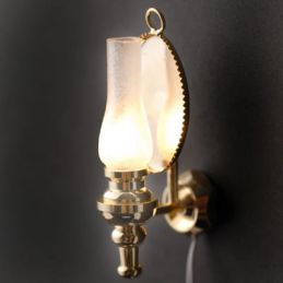 Oil Lamp with Sconce 1 12 Scale for Dolls House