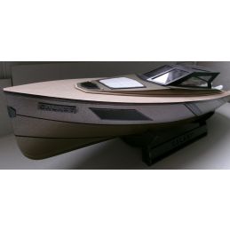 Mantua Models 1/25 Scale Galaxy Luxury Yacht Model Kit