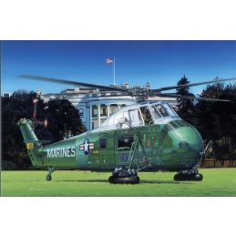 Trumpeter 1/48 Scale VH-34D 'Marine One' Model Kit