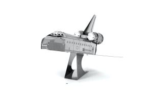 Metal Earth Space Shuttle Discovery 3D Metal Model Kit
