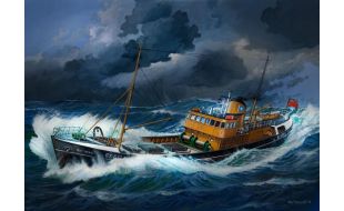 Revell 1/142 Scale North Sea Trawler Model Kit