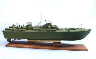 Dumas 1/30 Scale PT-109 US Navy Torpedo Boat Model Kit