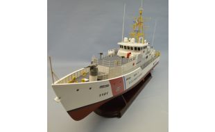 Dumas 1/48 Scale USCG Fast Response Cutter Model Kit