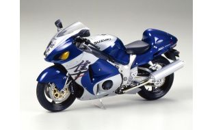 Tamiya 1/12 Scale Suzuki GSX1300R Hayabusa Model Kit
