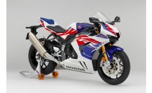 Tamiya 1/12 Scale Honda CBR1000RR-R Fireblade SP 30th Anniversary Model Kit