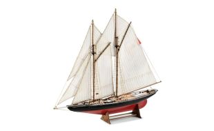 Amati 1/100 Scale Bluenose 1921 Fishing Schooner Model Kit