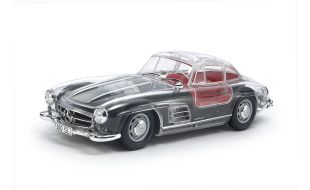 Tamiya 1/24 Scale Full View Mercedes-Benz 300SL Model Kit
