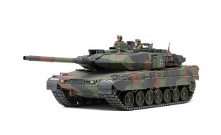 Tamiya 1/35 German Main Battle Tank Leopard 2 A7V Model Kit