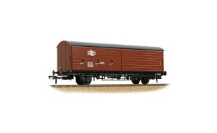 Branchline BR VAB Van BR Freight Brown OO Gauge