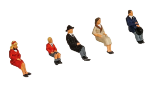 Peco Passengers Seated OO Gauge
