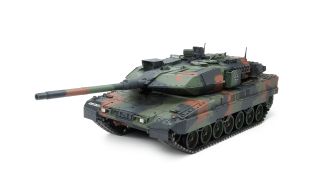 Tamiya 1/16 Scale Leopard 2 A7V with Option Kit Radio Controlled Model Kit