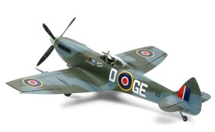 Tamiya 1/32 Scale Supermarine Spitfire Mk.XVIe Model Kit