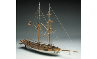 Mantua Models 1/40 Scale Albatros Ship Model Kit