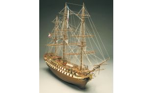 Mantua Models 1/75 Scale La Superbe Model Kit