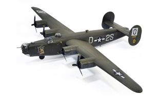 Academy 1/72 Scale USAAF B-24H Liberator "Zodiac" Model Kit