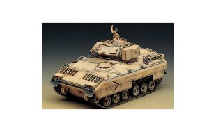 Academy 1/35 Scale US Army M2 Bradley Infantry Fighting Vehicle Model Kit