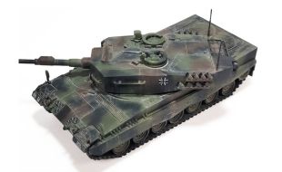 Academy 1/72 Scale German Army Leopard 2A4, ca.1980s-2000s Model Kit