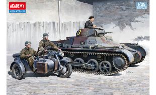 Academy 1/35 Scale WWII German Panzer I Ausf B & Motorcycle, ca.1939/40 Model Kit