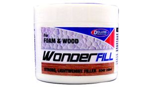 Deluxe Materials Wonderfill 240ml Pot