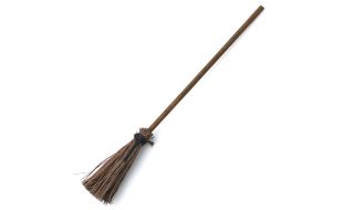 Natural Sweeping Brush for 12th Scale Dolls House