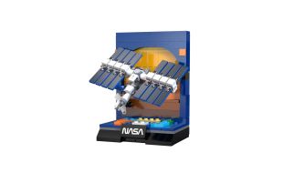 CaDa International Space Station Model Kit