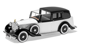 Corgi 1/36 Scale Wedding Car Die Cast Model