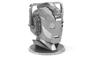 Metal Earth Doctor Who Cyberman Head 3D Metal Model Kit
