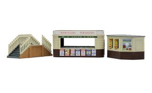 Kitmaster Kiosk & Steps Kit