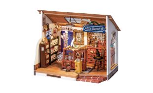 Rolife Kiki's Magic Emporium DIY Miniature House Kit