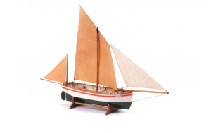 Billing Boats 1/30 Scale Le Bayard Model Kit