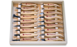 Flexcut KN250 Deluxe Knife Set for whittling and wood carving