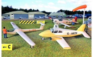 Fordhampton Airfield Planes & Gliders Kit OO Gauge
