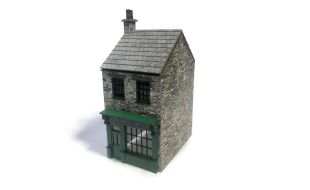 Scale Model Scenery Period Terraced Shop (Full Kit) OO Gauge