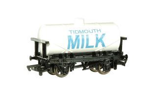 Thomas & Friends Tidmouth Milk Tank OO Gauge