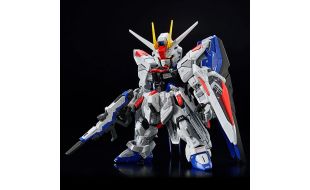 Bandai Namco MGSD Freedom Gundam Model Kit