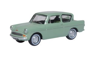 Oxford Diecast Ford Anglia Spruce Green Kit OO Gauge
