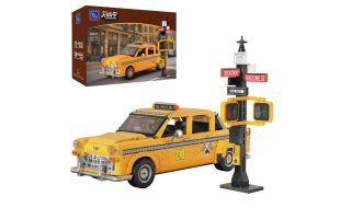 Pantasy New York Yellow Taxi Cab Model Kit