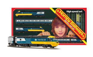 Hornby B.R. High Speed Retro Train Set OO Gauge