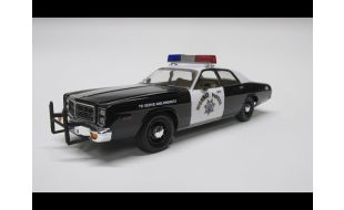 MPC 1/25 Scale 1978 Dodge Monaco CHP Police Car 2T Model Kit