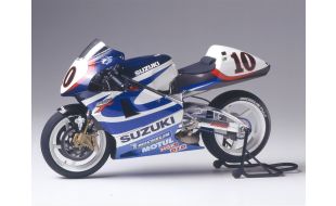 Tamiya 1/12 Scale Suzuki RGV-XR89 Model Kit