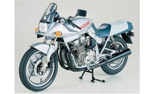 Tamiya 1/6 Scale Suzuki GSX1100s Kantana 1980 Motorcycle Model Kit