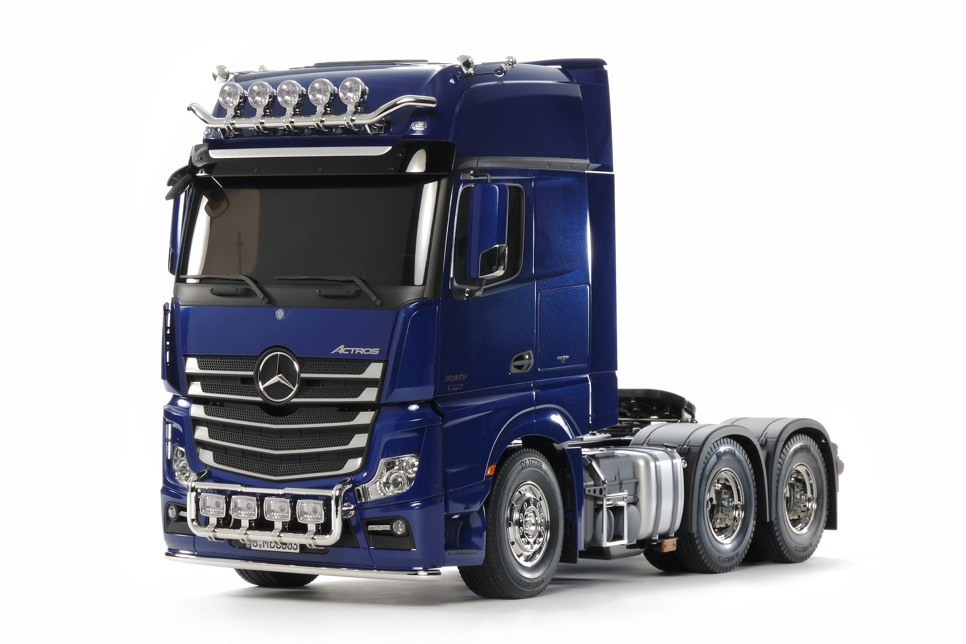 Tamiya Mercedes-Benz Actros 3363 6x4 GigaSpace 1 14 Scale R C Tractor Truck Limited Edition Pearl Blue